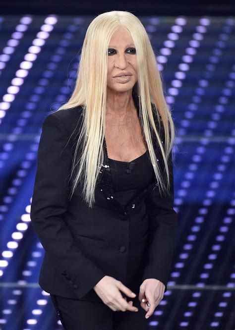 imitatrice sanremo versace|Donatella Versace sull’imitazione di Virginia Raffaele “Vieni a .